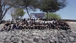 TCC dan ITS Menggelar Aksi Solidaritas Peduli Pantai Melalui Clean Up Sampah Plastik