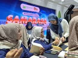 Program Keberlanjutan IMOS 2024: FIFGROUP Gelar Workshop Waste Crafting dan Berikan Bantuan Renovasi Sekolah