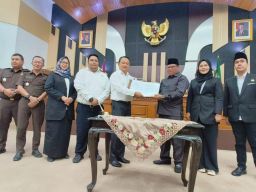 DPRD dan Kejari Kabupaten Pasuruan Tandatangani MoU di Bidang Hukum. Guna Kesejahteraan Masyarakat