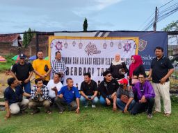 Wartawan Dan Aliansi Gresik Selatan Berbagi 1000 Takjil