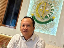 Kejari 'Lirik' Silang Sengkurat Uang 'Pengamanan' Cafe di Gempol 9