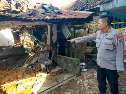 Blaar ...! Bondet Meledak di Pasrepan Hancurkan Rumah