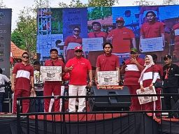 PT RMS Siapkan Door Prize Umroh. Ratusan Peserta Jadi Peserta Jalan Sehat