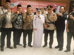 Suliswati Resmi Dilantik Kembali Menjadi Kepala Desa Boteng