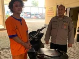 Warga Putat Lor Babak Belur Dihajar Massa Usai Curi Motor di Gempolkurung