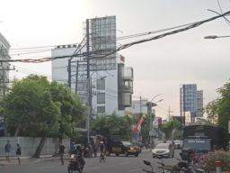 Mencekam, Bentrokan Antar Kelompok Guncang Embong Malang Surabaya, Polisi Turun Tangan