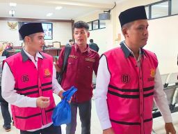 Kedua Terdakwa Sebut Hasbullah dan Nursalim Ikut Rapat Bahas Potongan PKBM