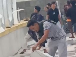 Polisi Buru Pelaku Perusakan Fasilitas Umum Pascakericuhan Demo Pilkades Sampang