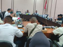 Semrawutnya Kabel Utilitas di Pasuruan. Komisi I Menduga Ada Provider "Spanyol"