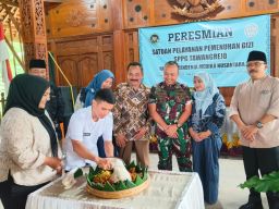 Resmikan Dapur Gizi di Desa Tawangrejo. Letkol Inf Boga Bramiko Tekankan Kualitas Makanan