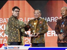 Tiga Tahun Beruntun, Kabupaten Sampang Kembali Raih Predikat Kabupaten Terinovatif di IGA 2025