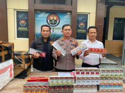 Polres Sampang Ungkap Pengangkutan 192 Ribu Batang Rokok Ilegal di Camplong