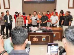 Polrestabes Surabaya Tetapkan 3 Orang Pencurian Kabel Telkom Jadi Tersangka