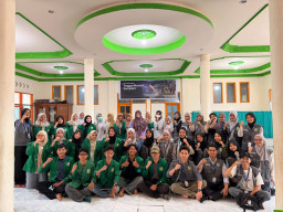 Kolaborasi Mahasiswa KKN Kebencanaan Kapalo Koto 7 dan Puskesmas Pauh Gelar Cek Kesehatan Terpadu di Batu Busuak