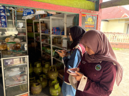 Mahasiswa KKN Dorong Digitalisasi UMKM di Nagari Padang  Ganting melalui Pembaruan Lokasi di Google Maps