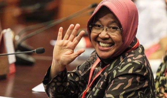 Walikota Surabaya Tri Rismaharini