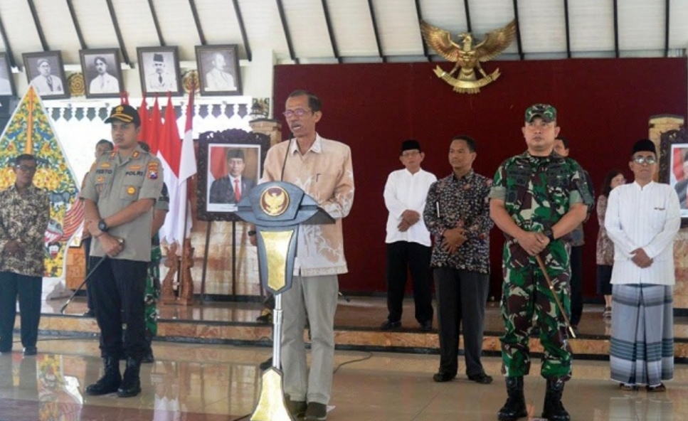 Bupati Magetan bersama Forkompimda saat Vidcon dengan Forkompimda Jawa Timur