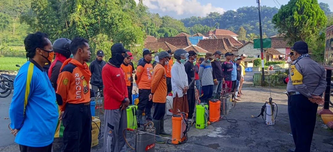 Masyarakat Desa Plumpung Magetan bersatu mencegah Covid-19