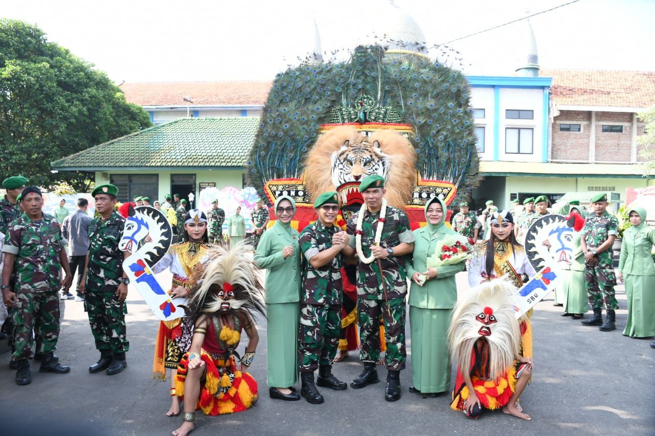 Selamat Datang Letkol Inf Dwi Soerjono, Selamat Jalan Letkol Inf Hirta J. A., S. Sos., M. Han