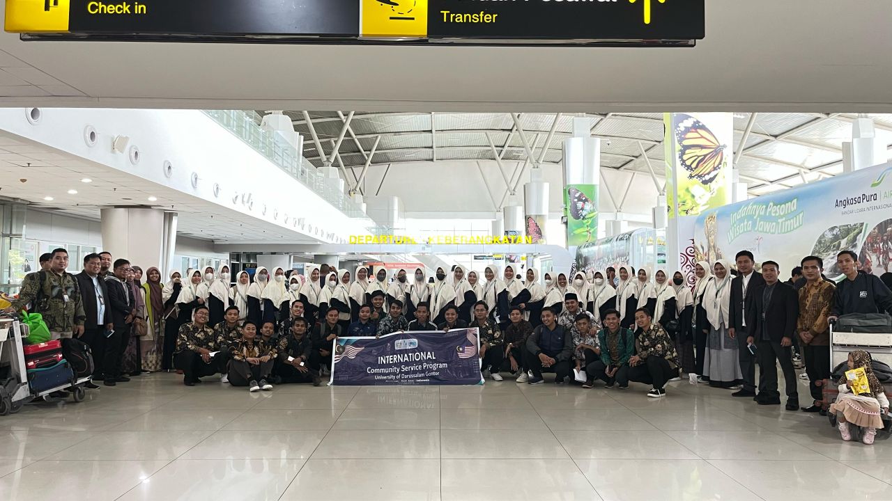 UNIDA Gontor berangkatkan KKN Internasional di Malaysia