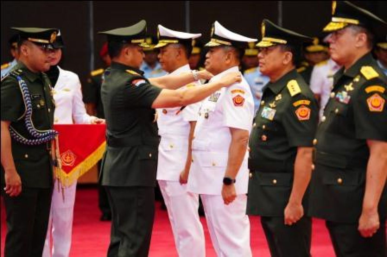 Serah Terima Jabatan (Sertijab) Irjen TNI, Danjen Akademi TNI, Kabais TNI, dan Aslog Panglima TNI