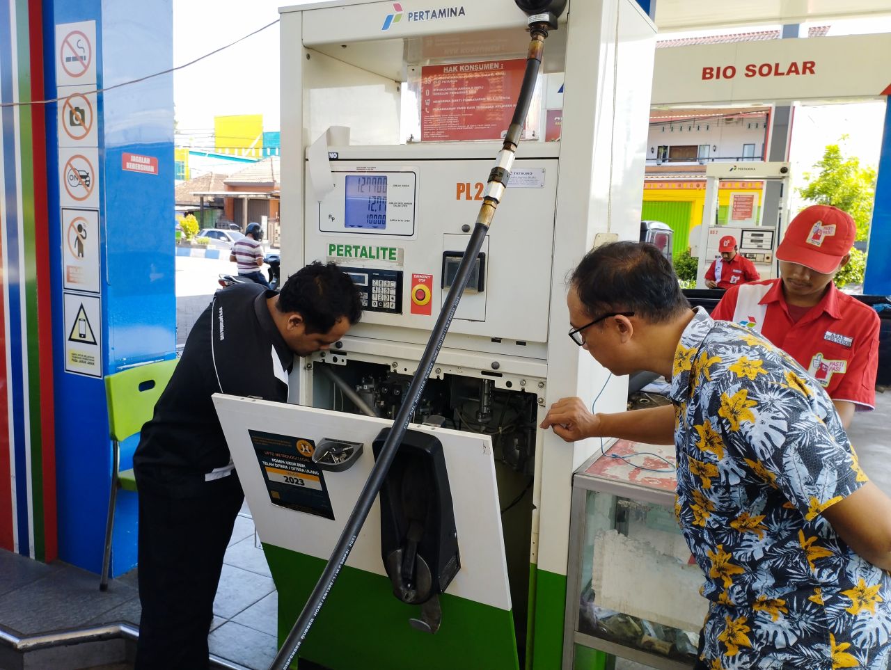 Jelang Mudik Lebaran Polres Ponorogo Sidak SPBU Pastikan Stok dan Takaran BBM Aman