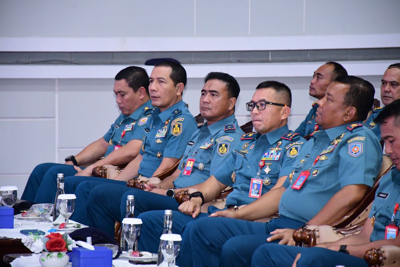 Angkatan Laut (Wadan Puspenerbal) Laksma TNl Bayu Alisyahbana menghadiri acara Safari Pembinaan Korps (Binkorps) Pelaut 2024