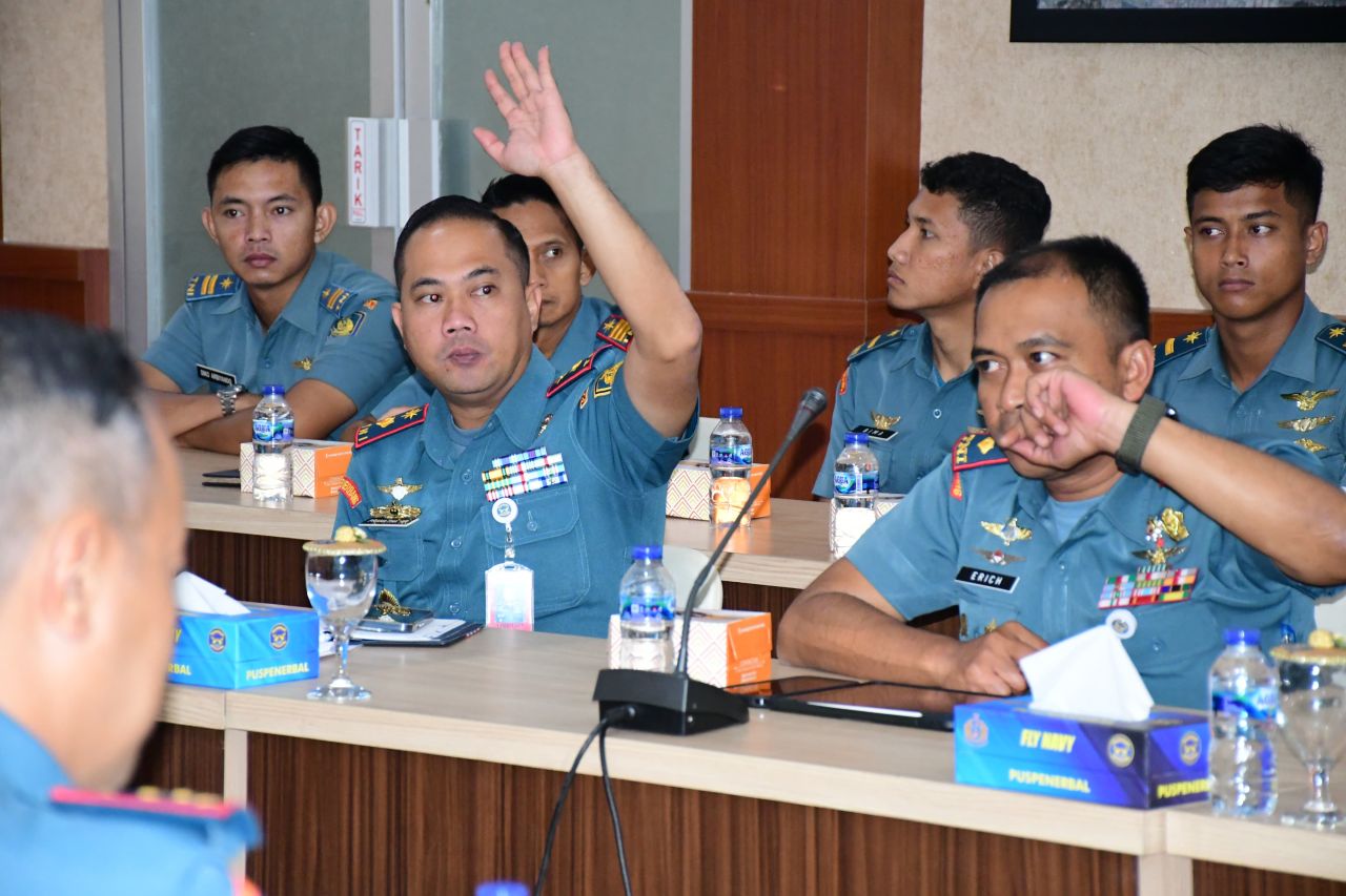 Mayor Laut (P) Pranatha Aditya Rani