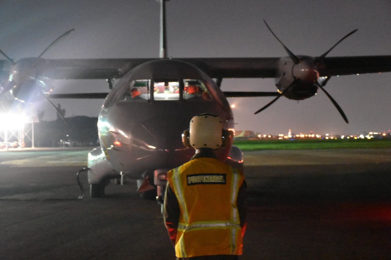 Skuadron Udara 800 yang dijuluki "Camar Laut"
