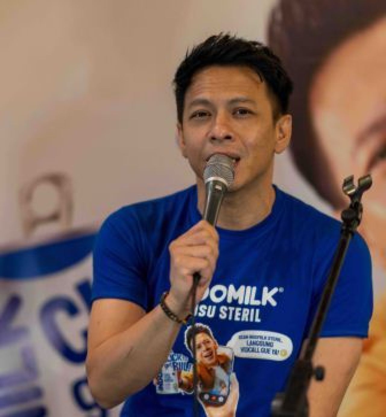 Performance by Ariel NOAH