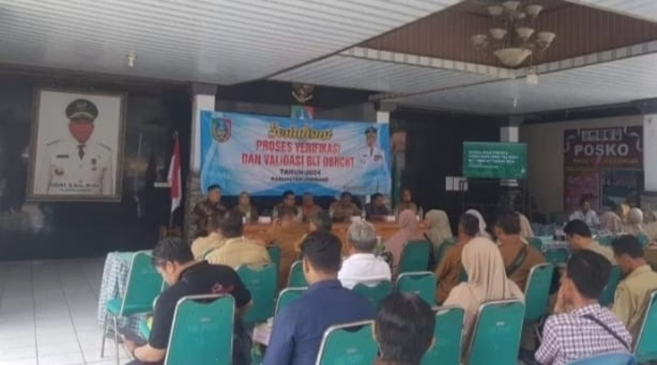 Dinsos Jombang Gelar Sosialisasi Calon Penerima BLT DBHCH 2024 di Pendopo Kecamatan Ploso