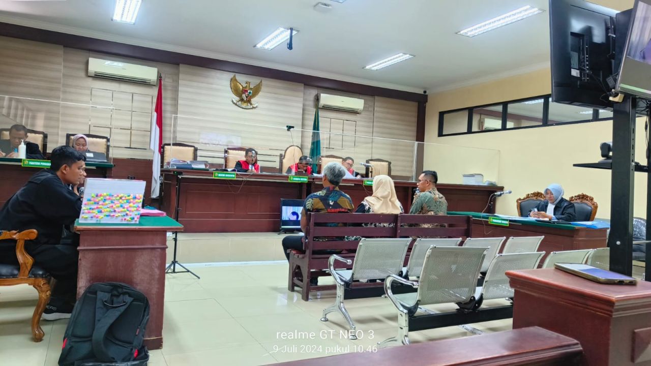 Tiga orang saksi yang keterangannya ditolak oleh terdakwa