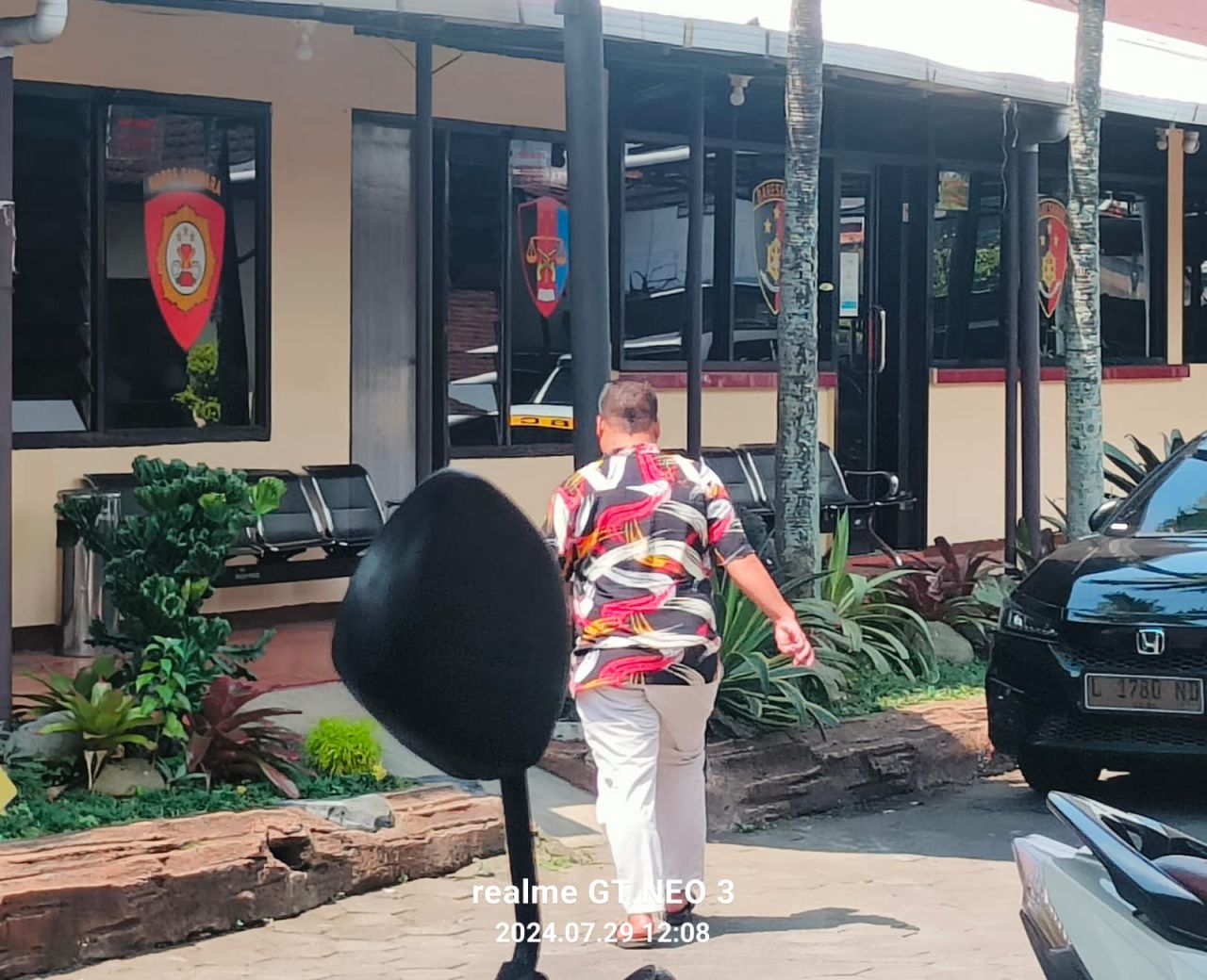 Eko korban pengeroyokan dimintai keterangan penyidik Polsek Prigen