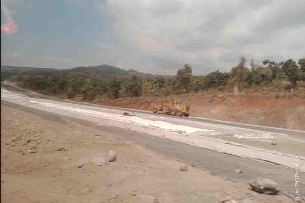 Pengerjaan jalan tol Probolinggo - Banyuwangi