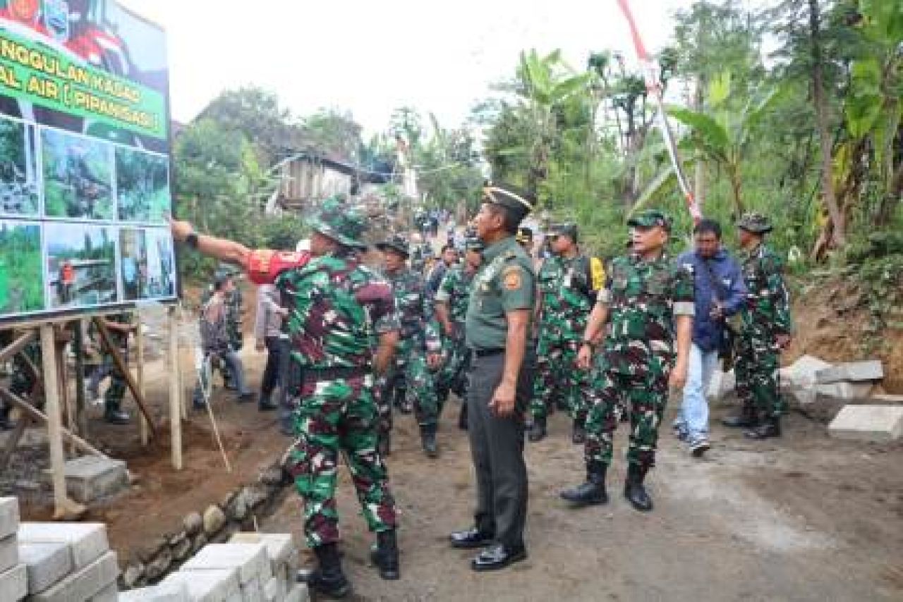 Peninjauan ke wilayah Kodim 0820/Probolinggo