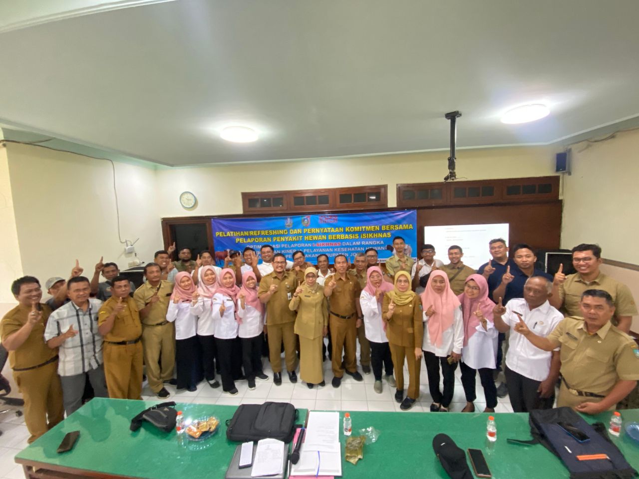 Terapkan Sistem iSIKHNAS Dinas Peternakan Jombang Gelar Pelatihan Dokter dan Mantri Hewan