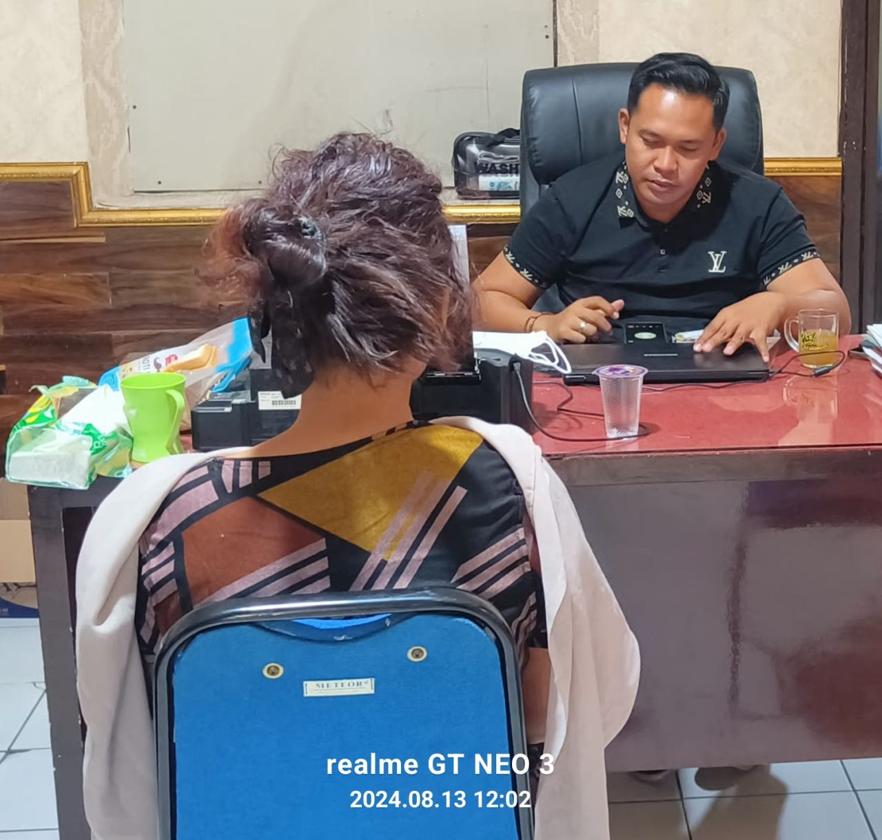 Petugas periksa pelaku menusukan 