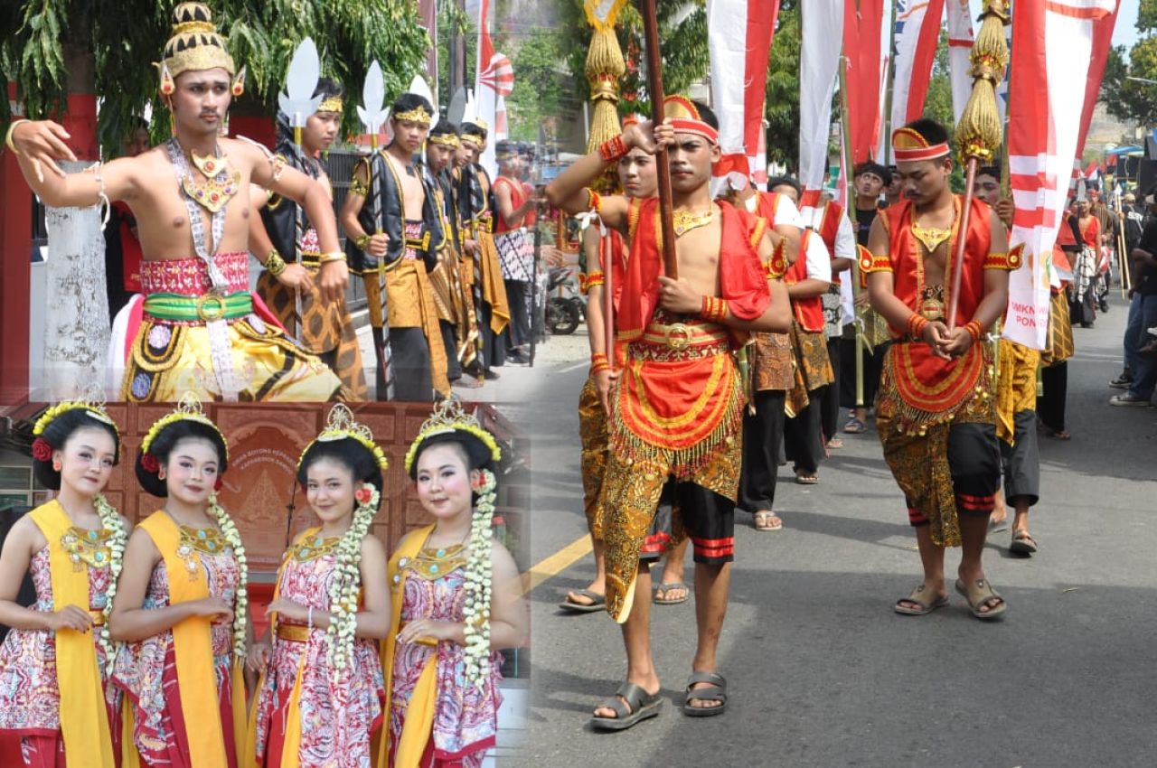 Tumbuhkan Cinta Budaya SMKN 1 Sawoo Ikuti Kirab Boyong Keprabon Kapanewon Sawoo