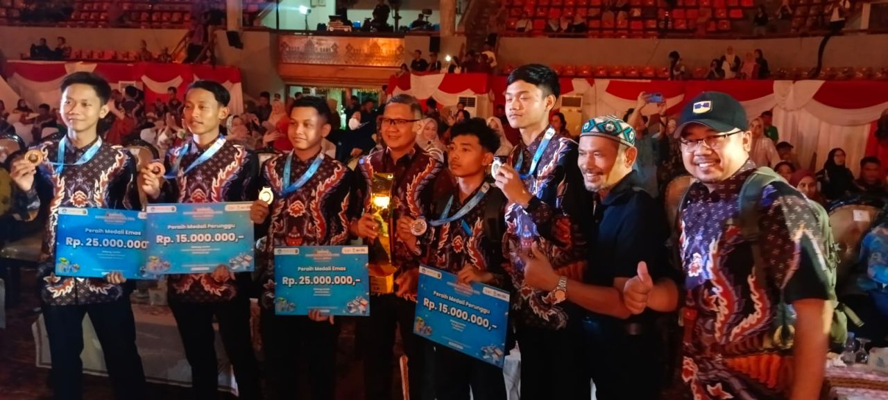 Keren SMK Negeri 1 Jenangan Ukir Prestasi di LKS SMK Tingkat Nasional