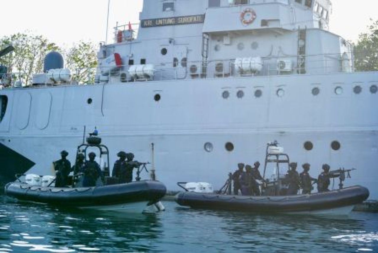 Pengamanan (Kogabpadpam) VVIP melaksanakan pengamanan wilayah laut