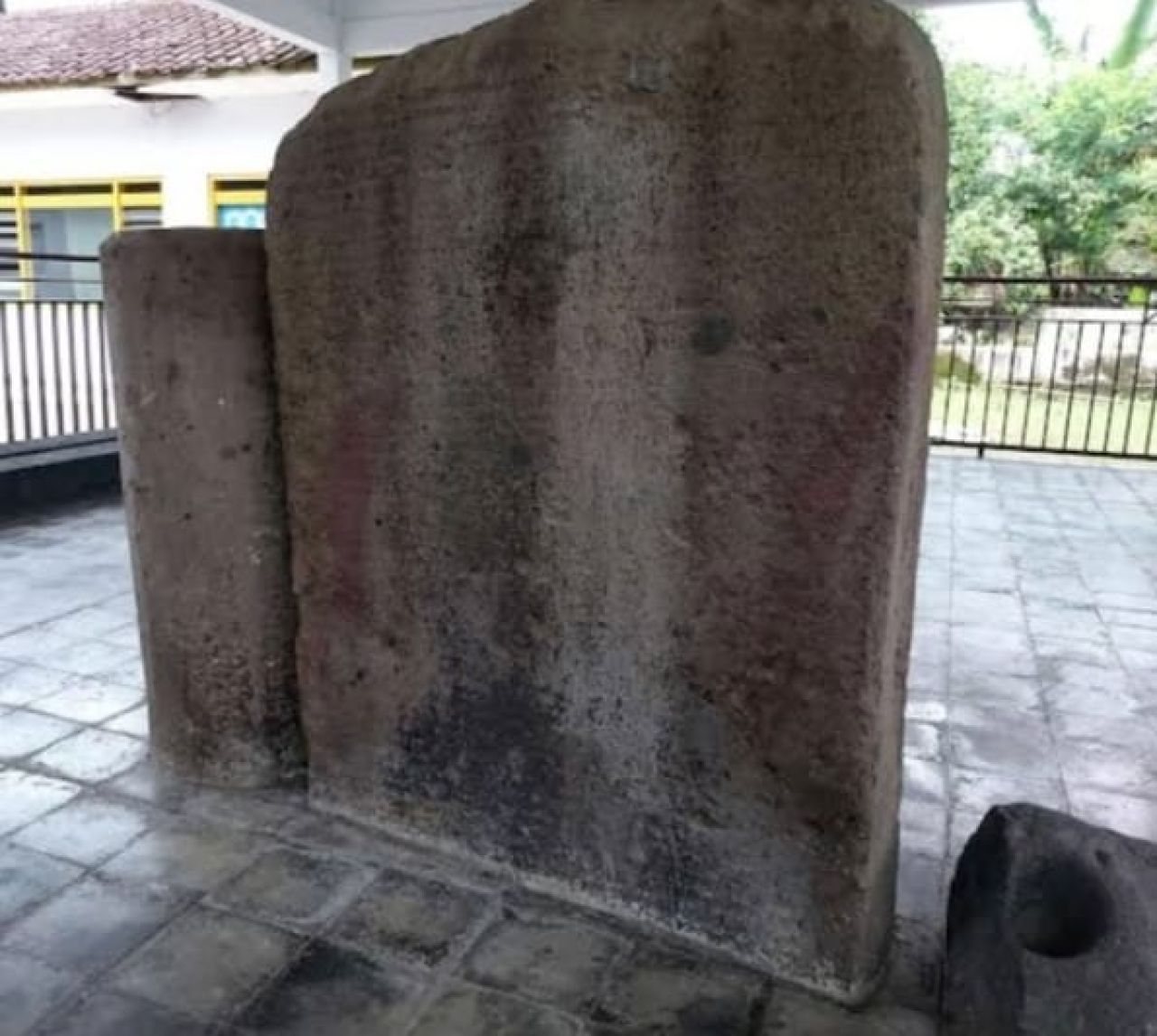 Prasasti Cunggrang Diperebutkan