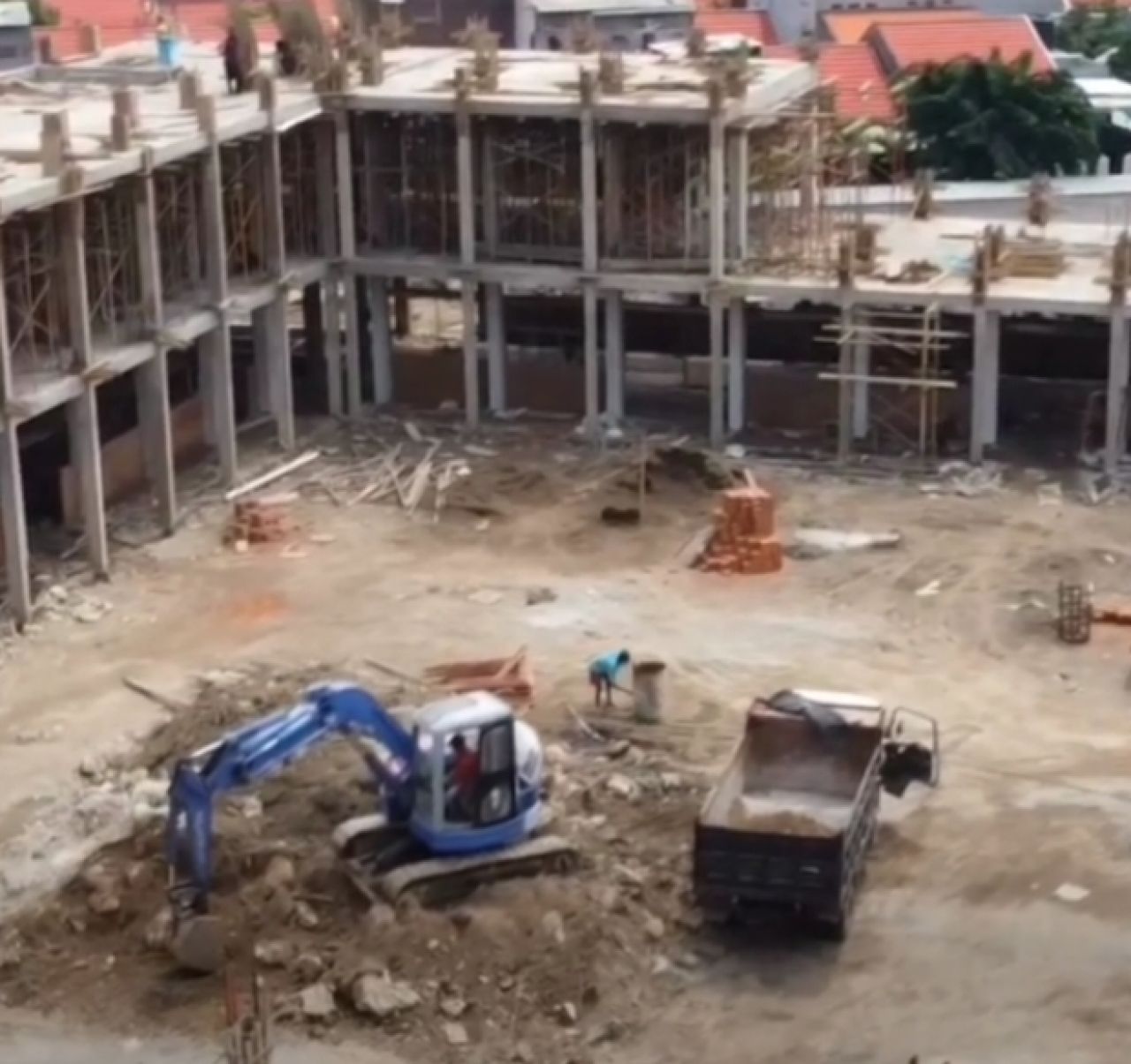 Pembangunan UPT SMPN 34 Gresik