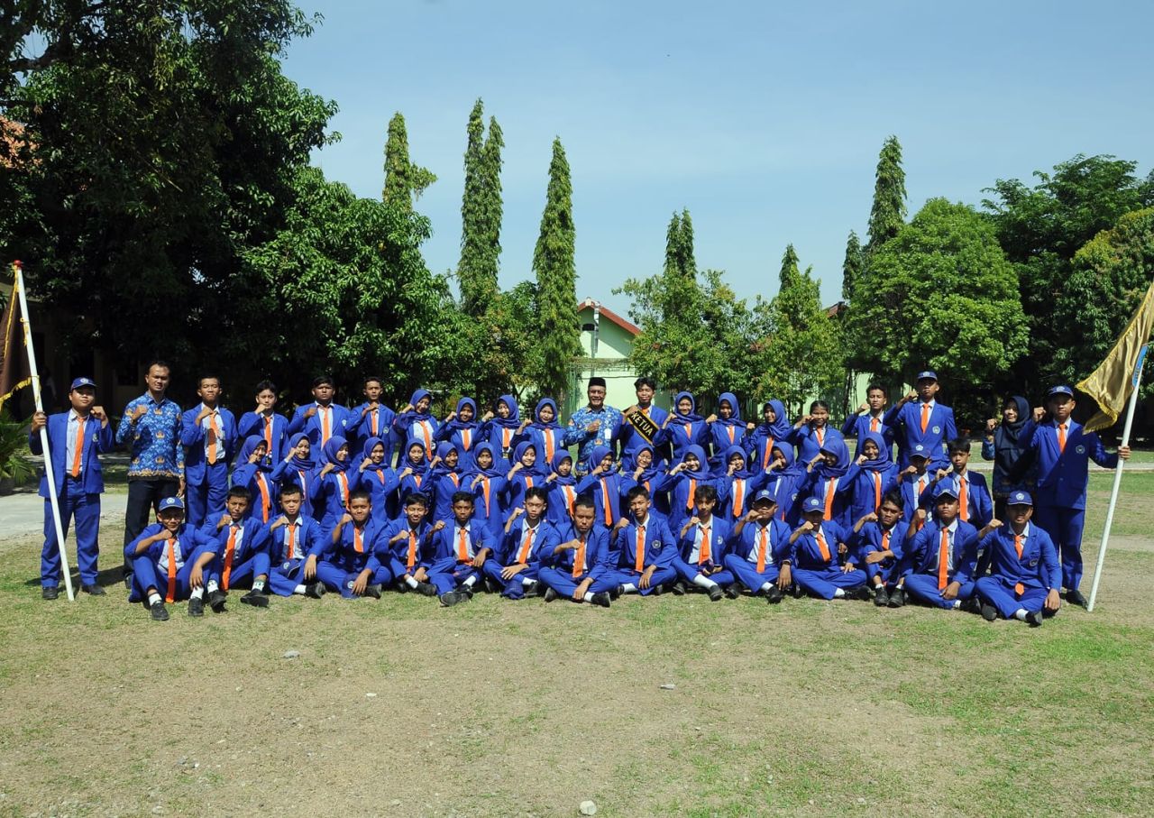 Khidmad Pelantikan OSIS SMAN 1 Babadan Di Hari Kesaktian Pancasila