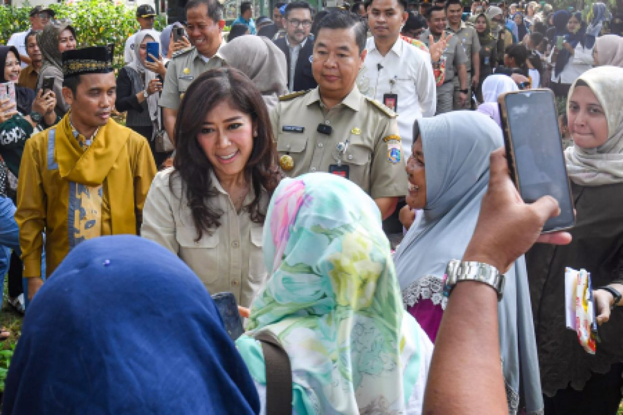 Meutya Hafid Menteri Komdigi (ANTARA FOTO/ Muhammad Adimaja)