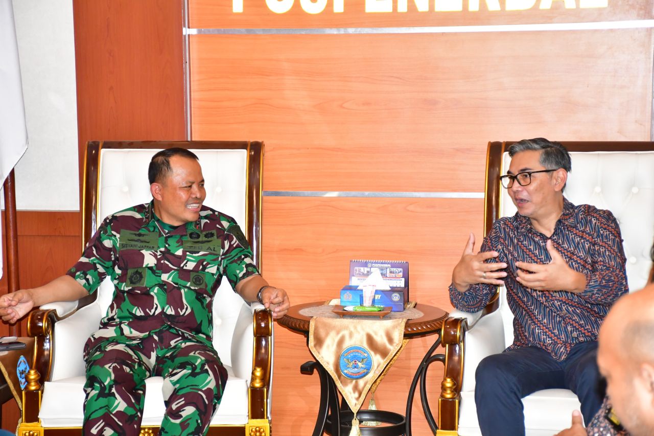 Laksda TNI Sisyani Jaffar menerima Kunjungan Kerja CEO Region IV Angkasa Pura Indonesia