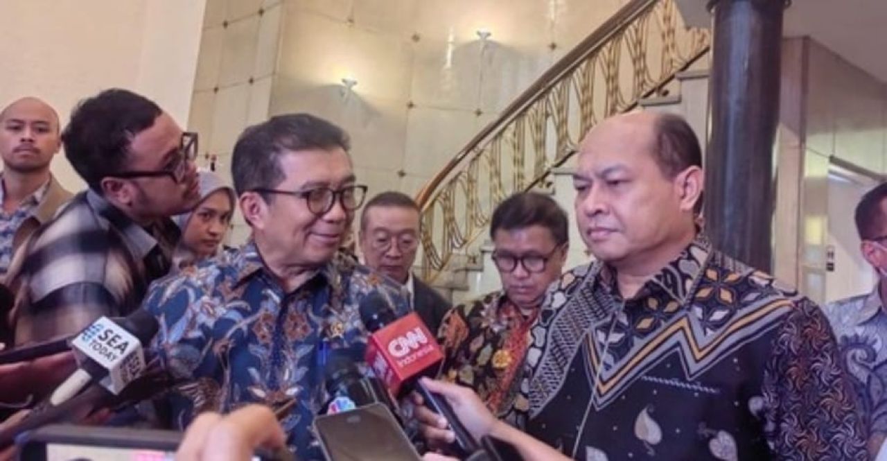 Kaharuddin Djenod (kanan) menjadi terlapor di Polda Metro Jaya terkait dugaan tipu gelap yang dilaporkan Ratu Niensi, S.H (Foto : Ist)