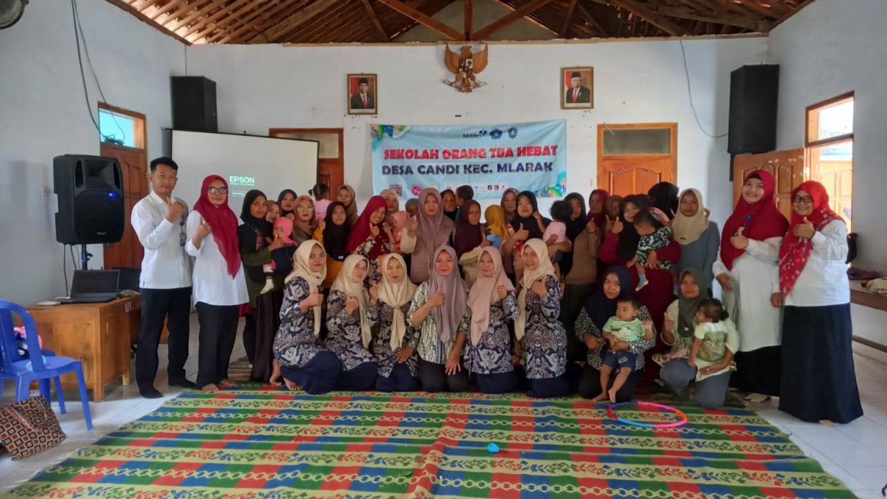 Foto bersama paska kegiatan Pengajaran dan Wisuda SOTH