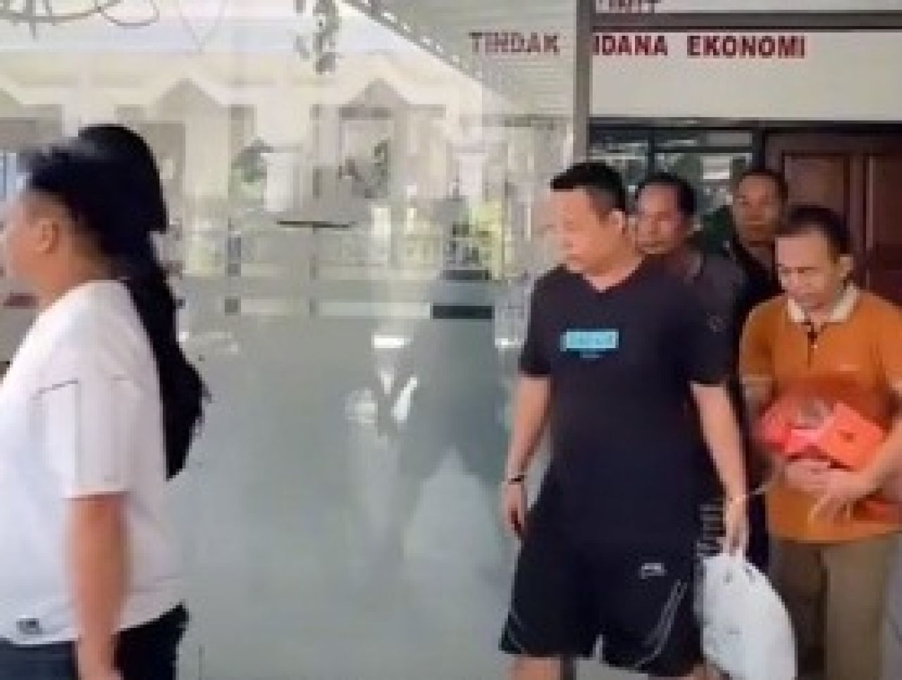 Para terdakwa di kasus tambang di Tuban