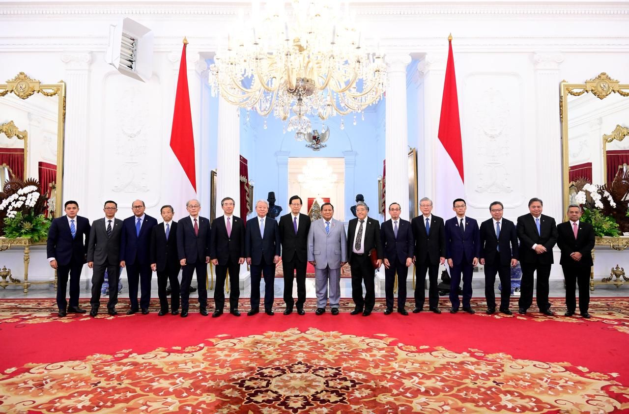 Presiden Prabowo Subianto menerima kunjungan delegasi Japan-Indonesia Association (JAPINDA) di Istana Merdeka