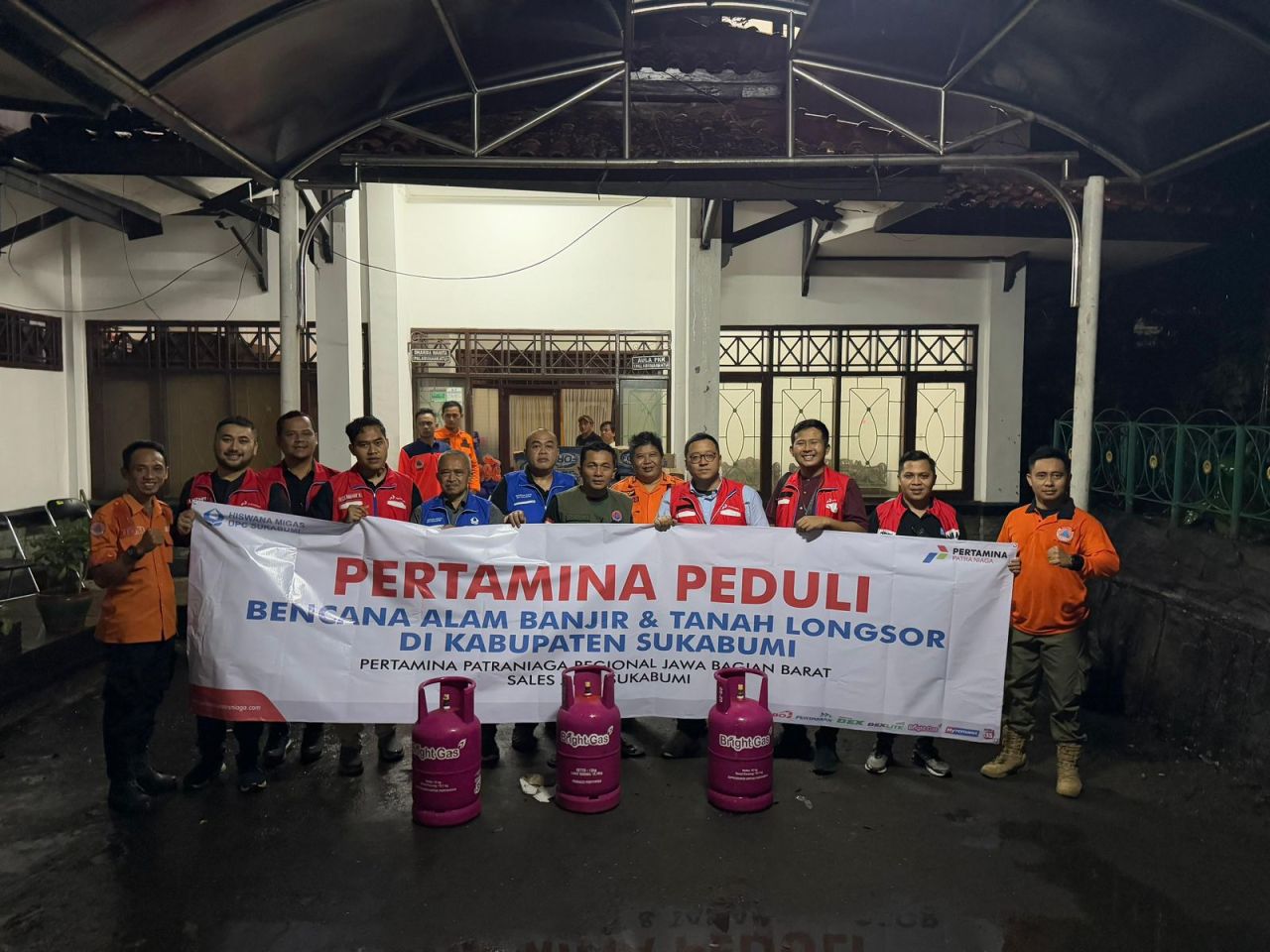 Peduli Korban Banjir Sukabumi, Pertamina Patra Niaga RJBB Sigap Kirim Bantuan